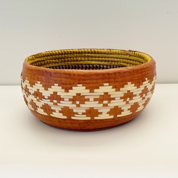 Native American woven basket leather coiled geometric natural boho bowl brown - Picture 1 of 10